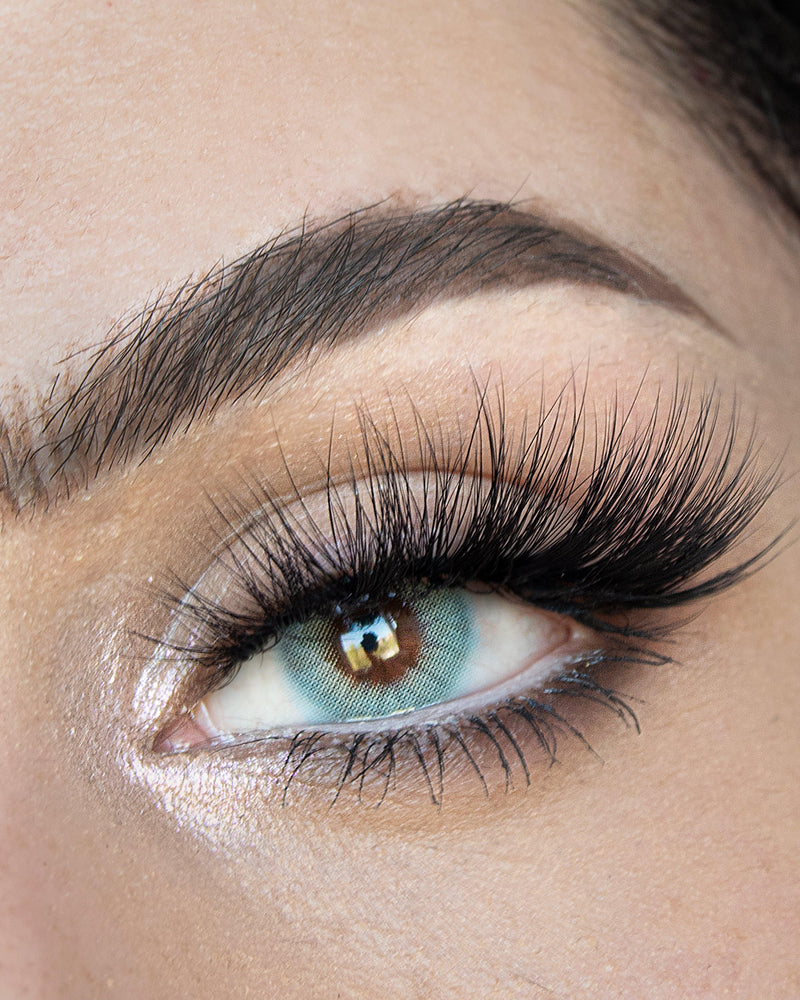 LOTTIE - Vicky Lashes